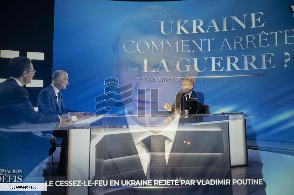 Emmanuel Macron interview - Paris EB