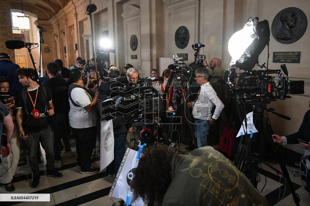 Rue Tronchet theft trial in Paris - Kim Kardashian - FA