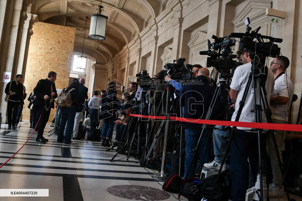 Rue Tronchet theft trial in Paris - Kim Kardashian - FA