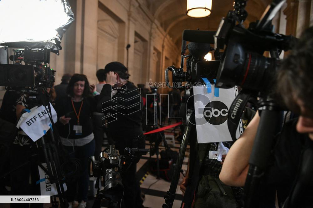 Rue Tronchet theft trial in Paris - Kim Kardashian - FA