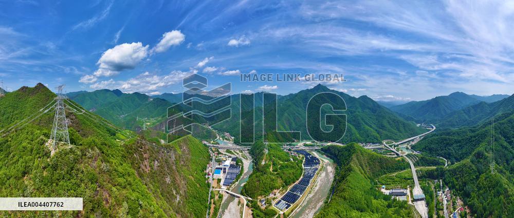 Green Energy Crosses Qinling Mountains in Hanzhong
