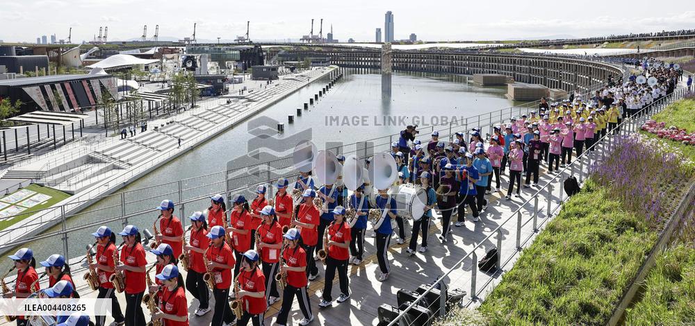 World's largest marching band at Osaka expo