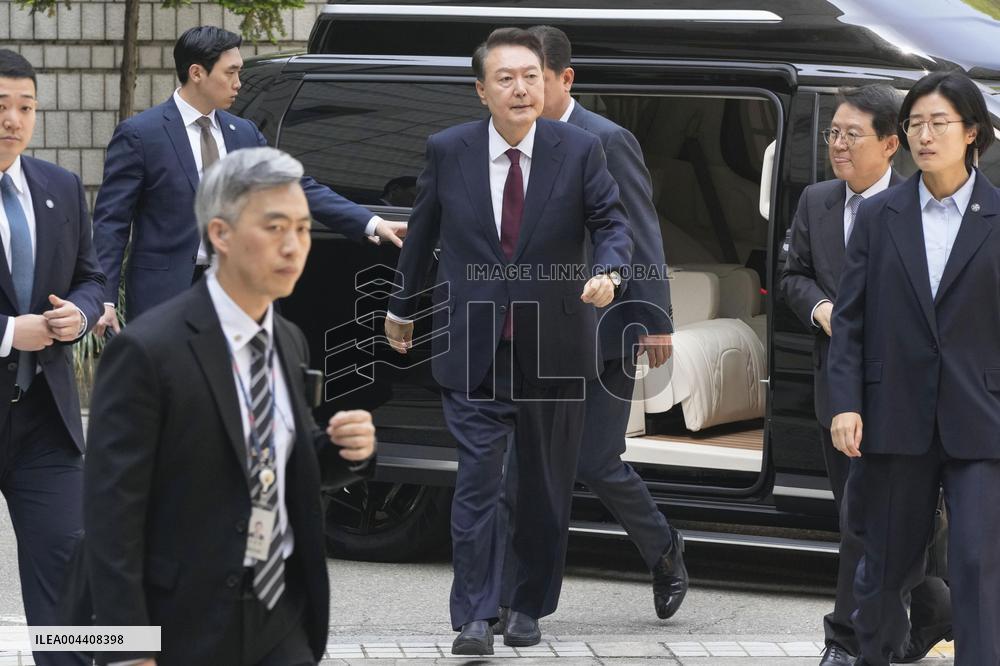 Ex-S. Korean President Yoon attends trial