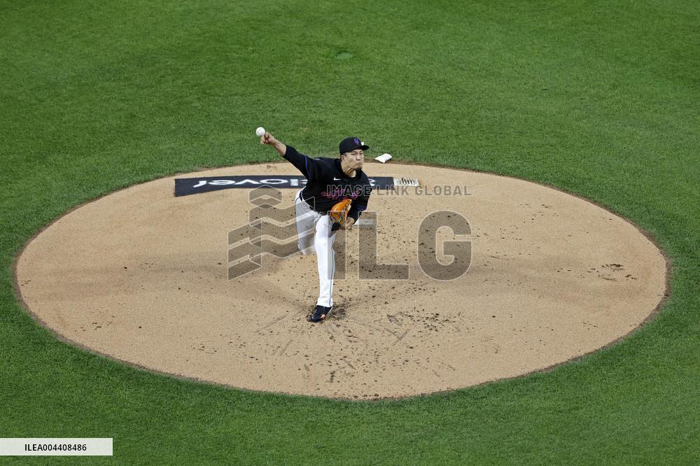 Baseball: Pirates vs. Mets