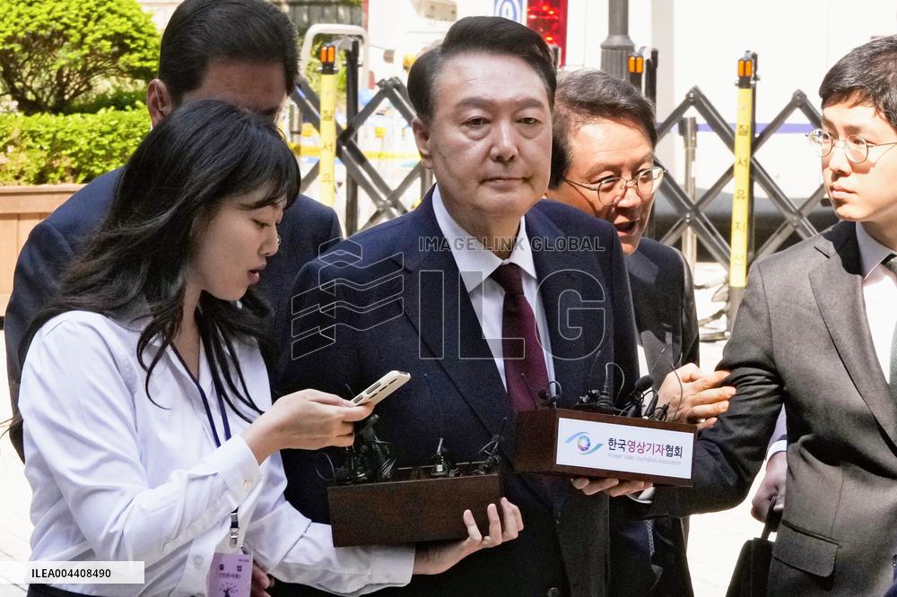 Ex-S. Korean President Yoon attends trial