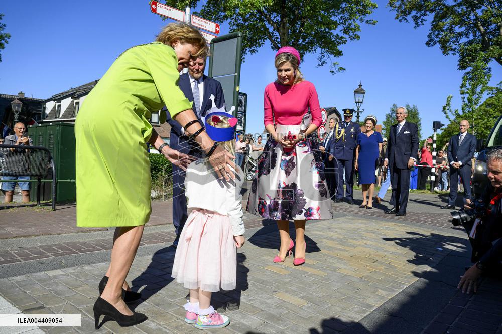 Royal Couple Visits Lopikerwaard and Vijfheerenlanden - Netherlands