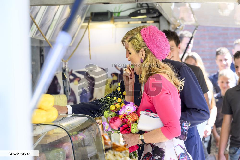 Royal Couple Visits Lopikerwaard and Vijfheerenlanden - Netherlands