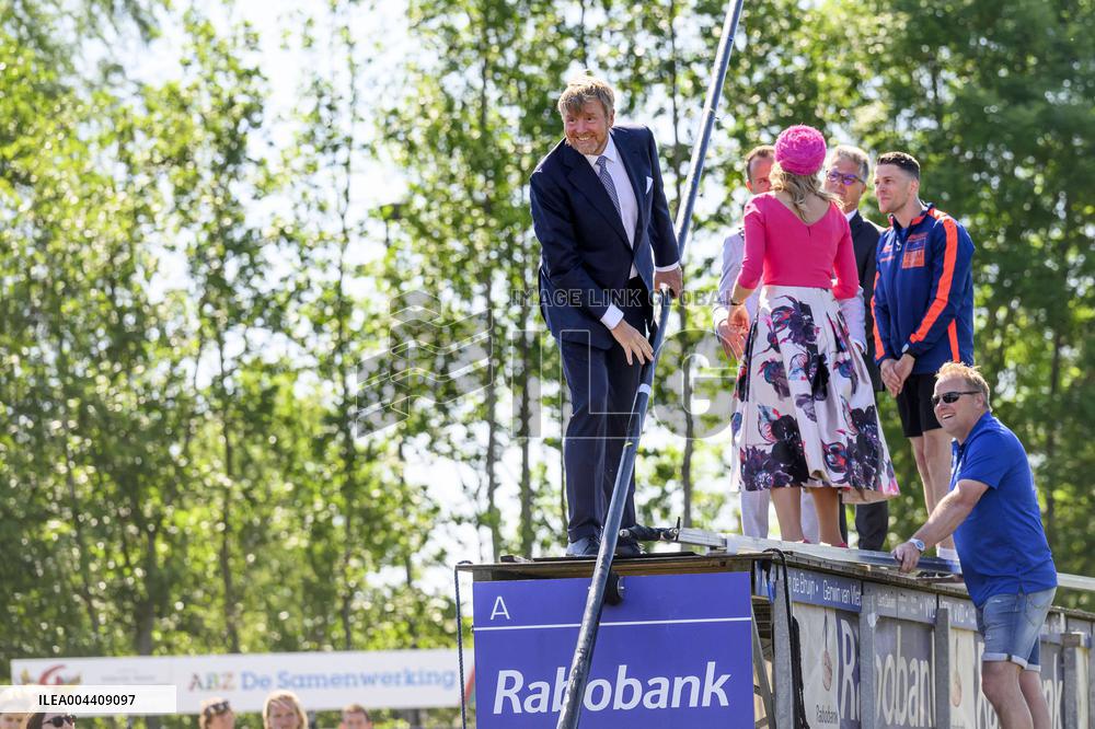 Royal Couple Visits Lopikerwaard and Vijfheerenlanden - Netherlands
