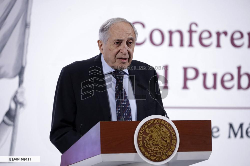 Mexico s President Claudia Sheinbaum Holds Briefing