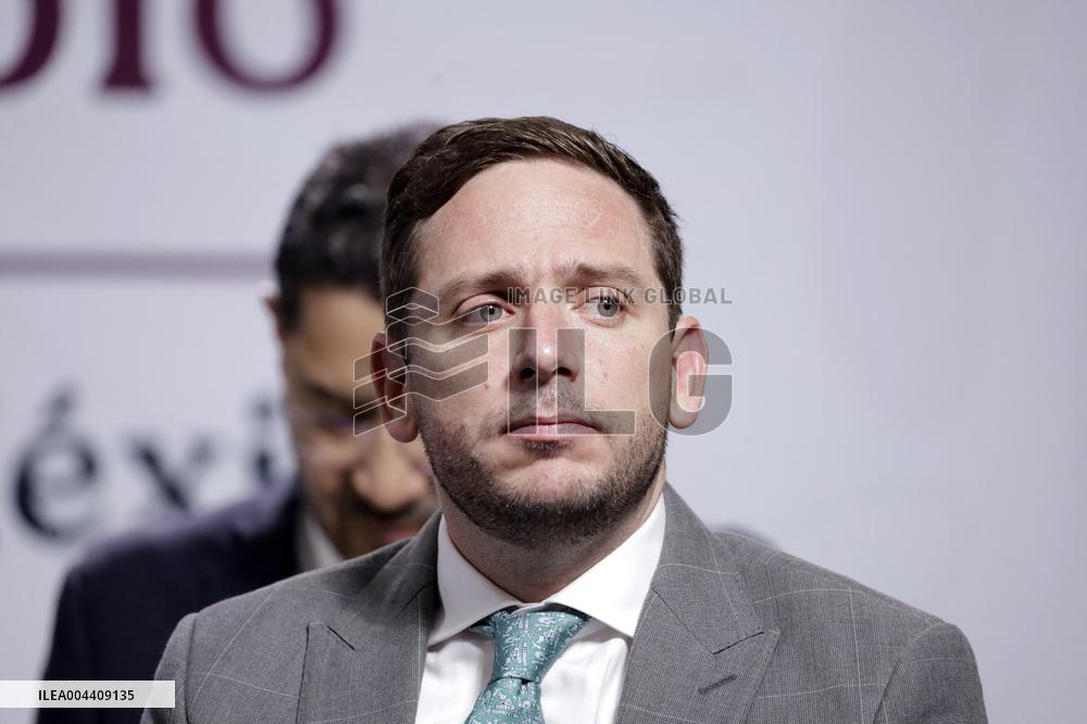 Mexico s President Claudia Sheinbaum Holds Briefing