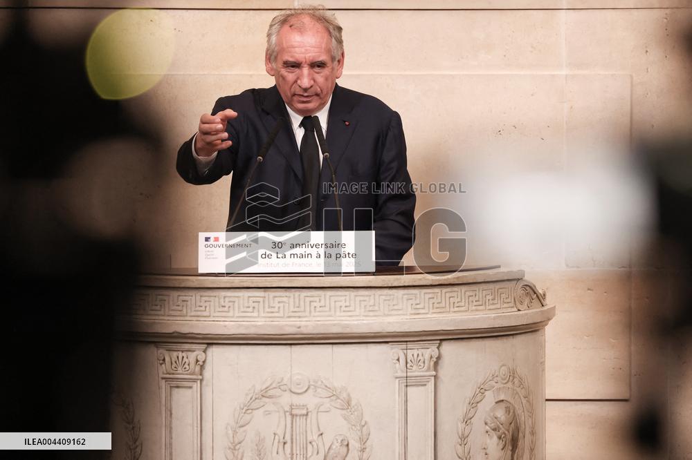 Francois Bayrou at 30th anniversary of the programme " La main a la pate " - Paris