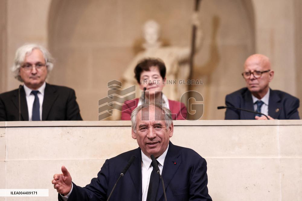 Francois Bayrou at 30th anniversary of the programme " La main a la pate " - Paris