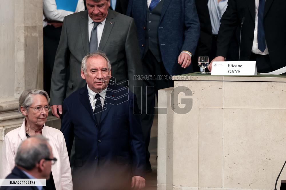 Francois Bayrou at 30th anniversary of the programme " La main a la pate " - Paris