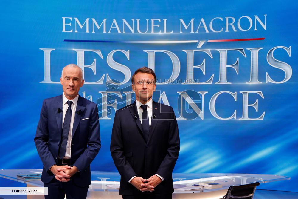 Emmanuel Macron on a special program of TF1 - Saint Denis