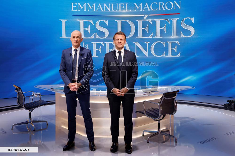 Emmanuel Macron on a special program of TF1 - Saint Denis