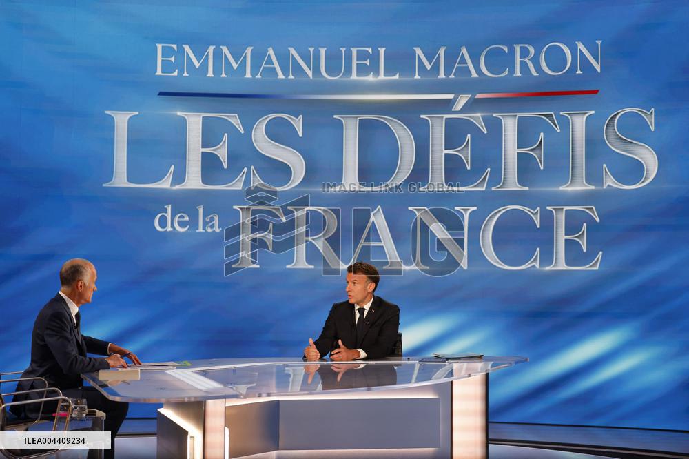 Emmanuel Macron on a special program of TF1 - Saint Denis