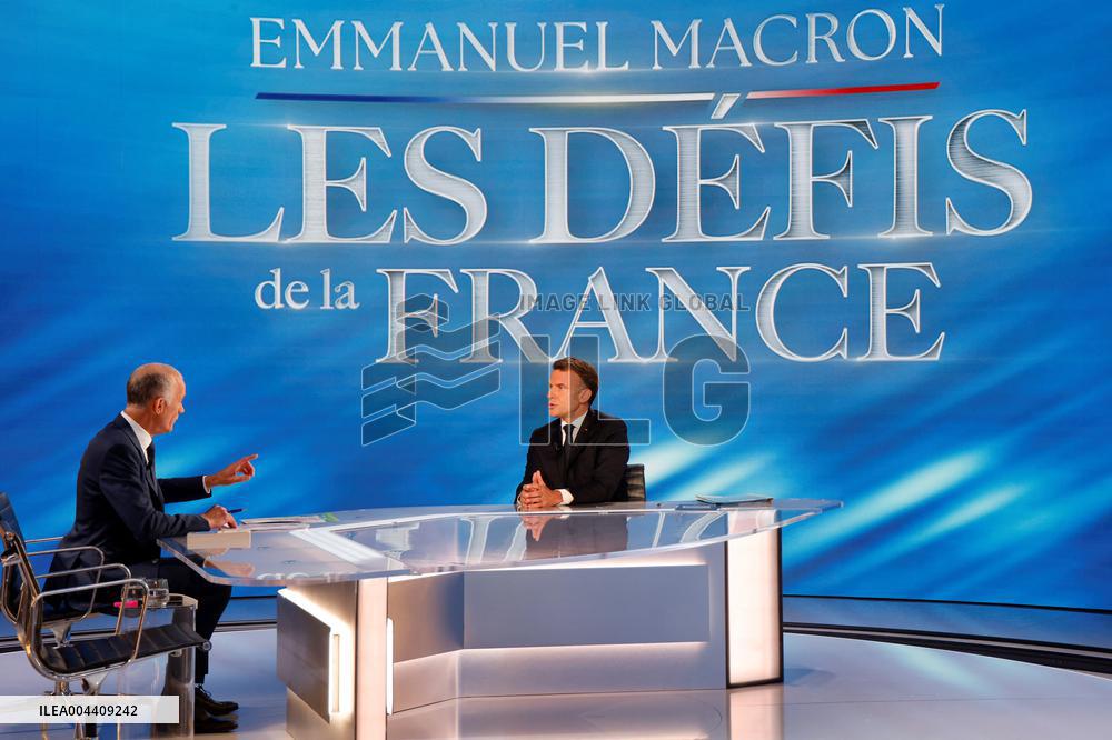 Emmanuel Macron on a special program of TF1 - Saint Denis