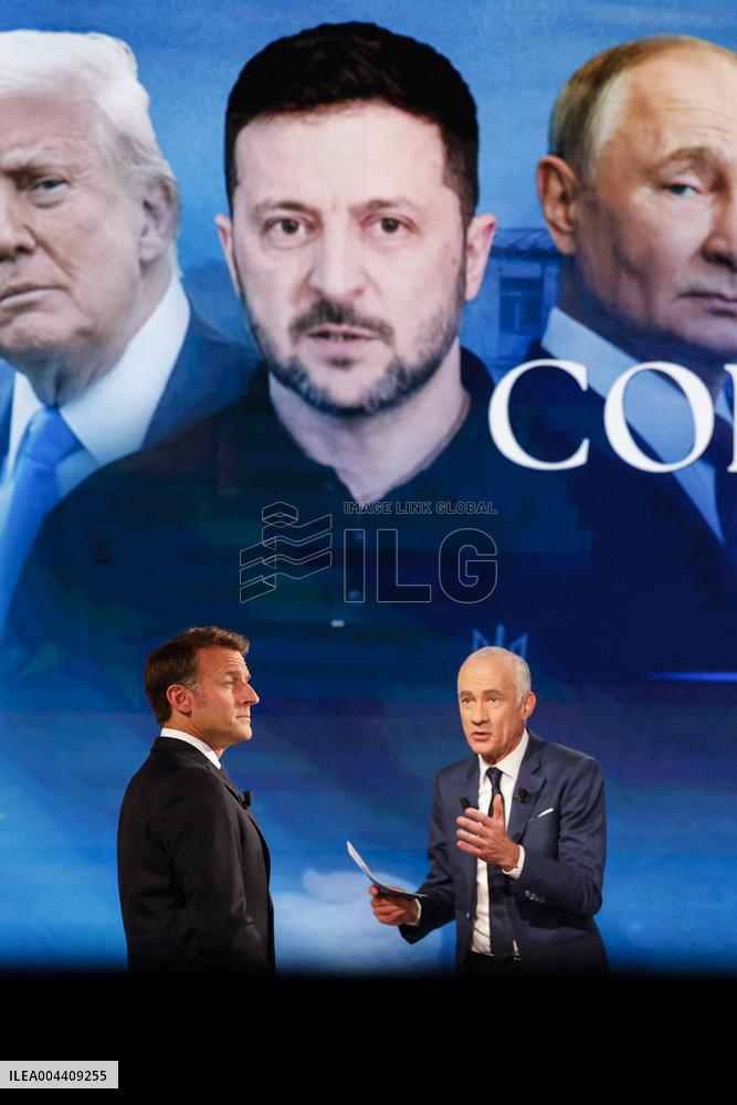 Emmanuel Macron on a special program of TF1 - Saint Denis