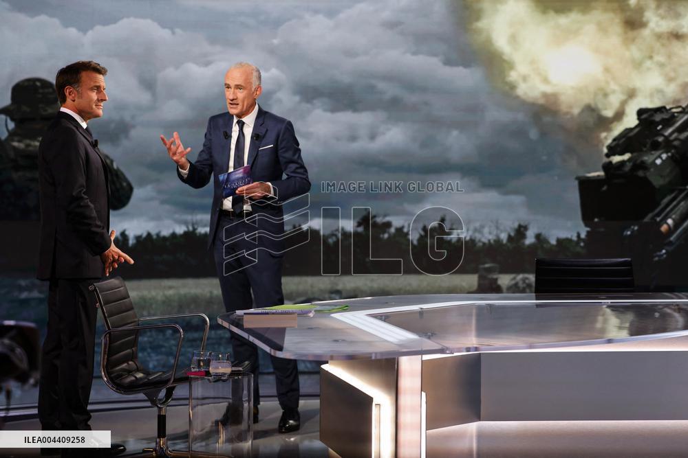 Emmanuel Macron on a special program of TF1 - Saint Denis