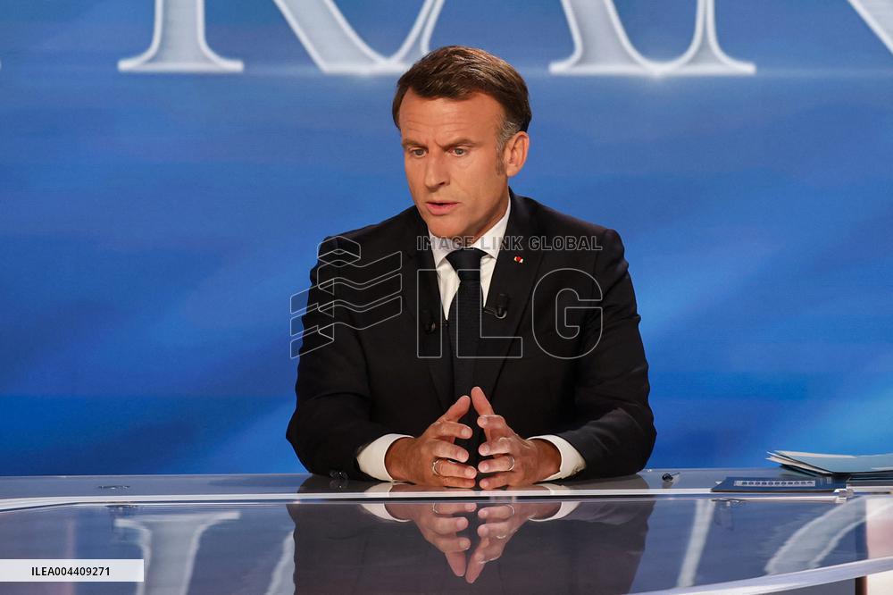 Emmanuel Macron on a special program of TF1 - Saint Denis