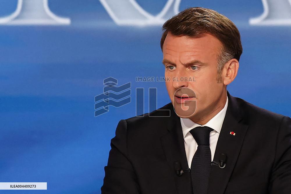 Emmanuel Macron on a special program of TF1 - Saint Denis