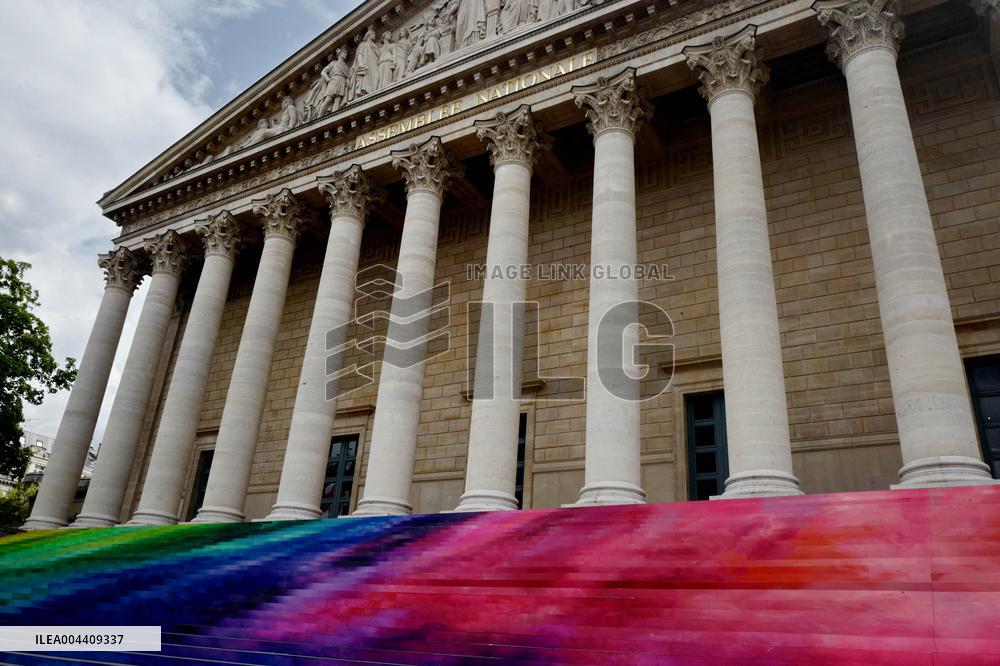 Artistic Installation by Elsa Tomkowiak at the National Assembly - Paris