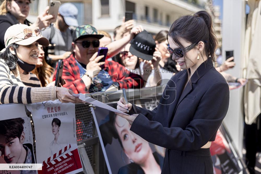 Cannes Patricia Rebecca Armstrong Becky is going out Hotel Martinez MP