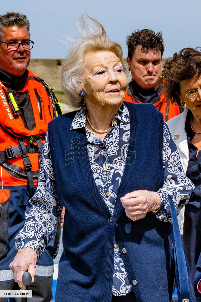 Princess Beatrixs Visit to Sea Rescue Society - Stellendam