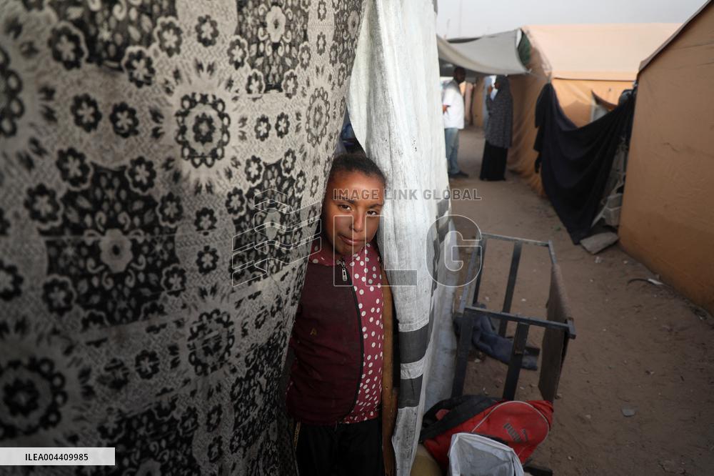 Displaced Palestinian Children - Gaza