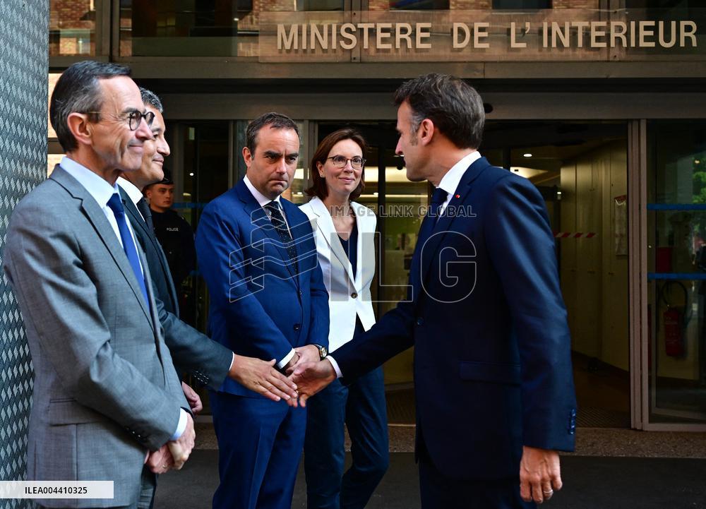 Macron Visits EMCO Headquarters in Nanterre