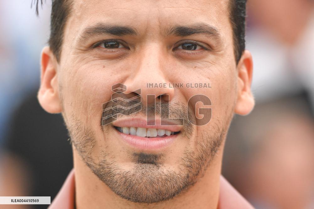 Cannes Leave One Day Photocall AM