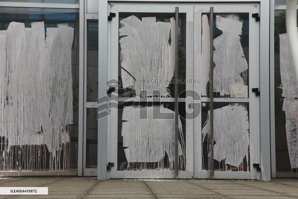Axa Headquarters Targeted by Extinction Rebellion - Nantes