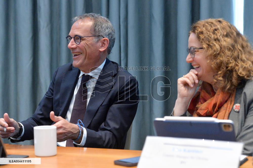 Press breakfast with IFCs Vice President Alfonso Garcia Mora in Kyiv