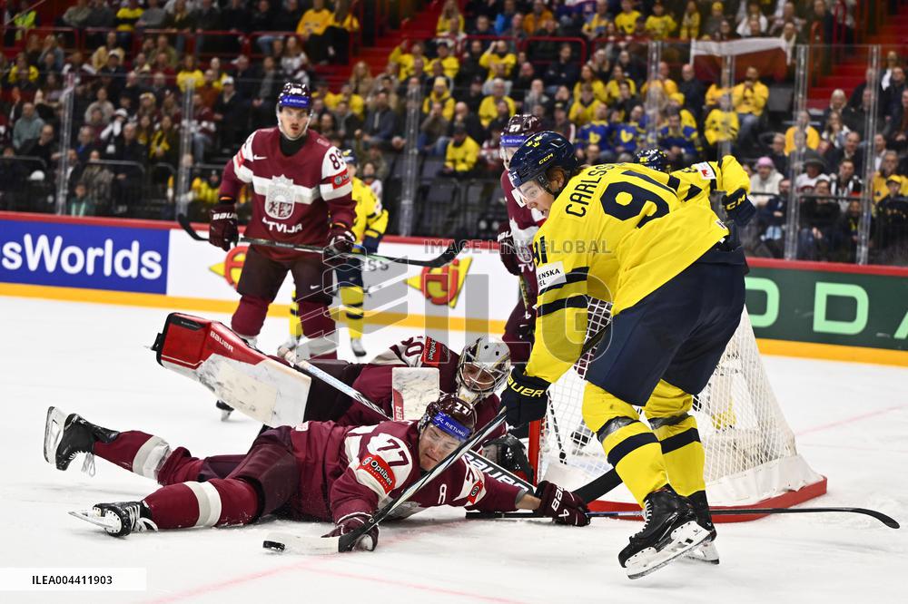 ICE HOCKEY WC LATVIA-SWEDEN