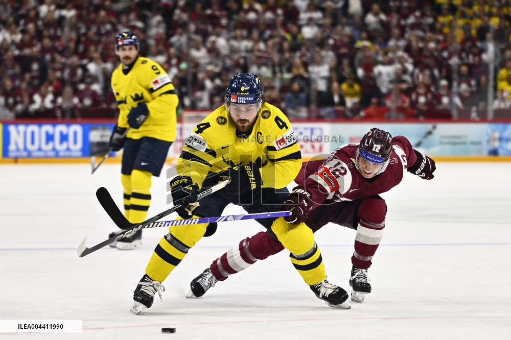ICE HOCKEY WC LATVIA-SWEDEN