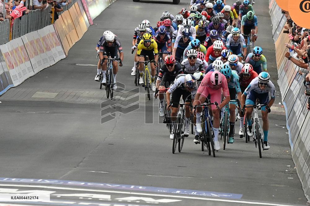 CICLISMO - Giro d'Italia - Stage 5 - Ceglie Messapica-Matera