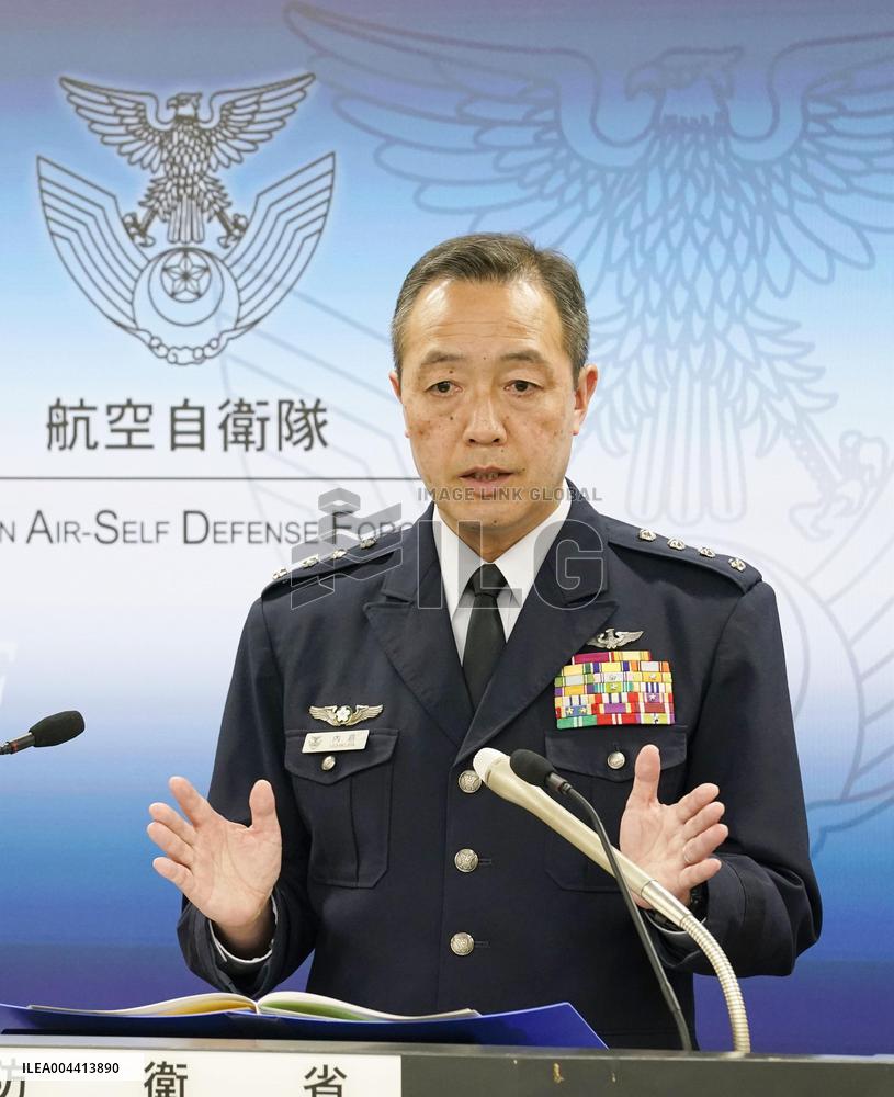 SDF trainer jet crashes