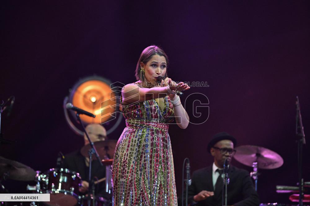 Pink Martini In Concert At The Accor Arena - Paris