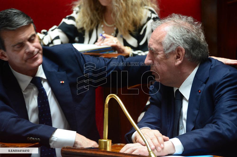 Question Session To The Government - Paris