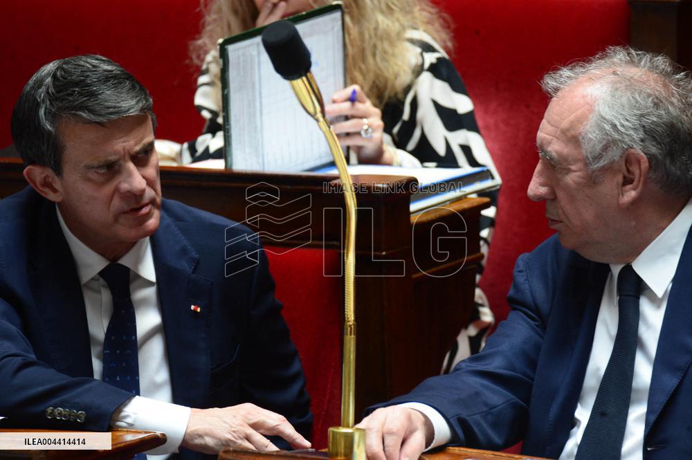 Question Session To The Government - Paris