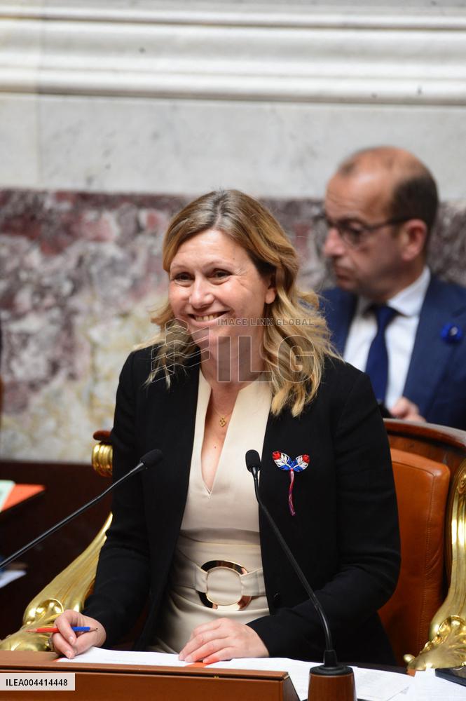 Question Session To The Government - Paris