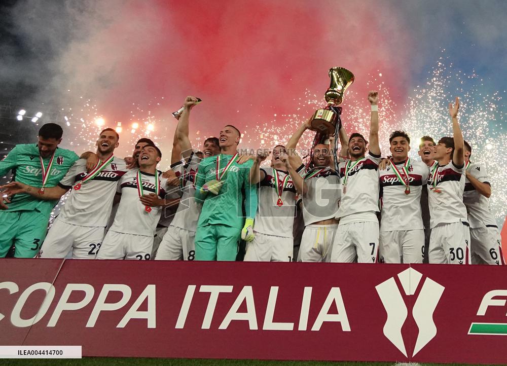 Coppa Italia - Bologna v AC Milan - Rome