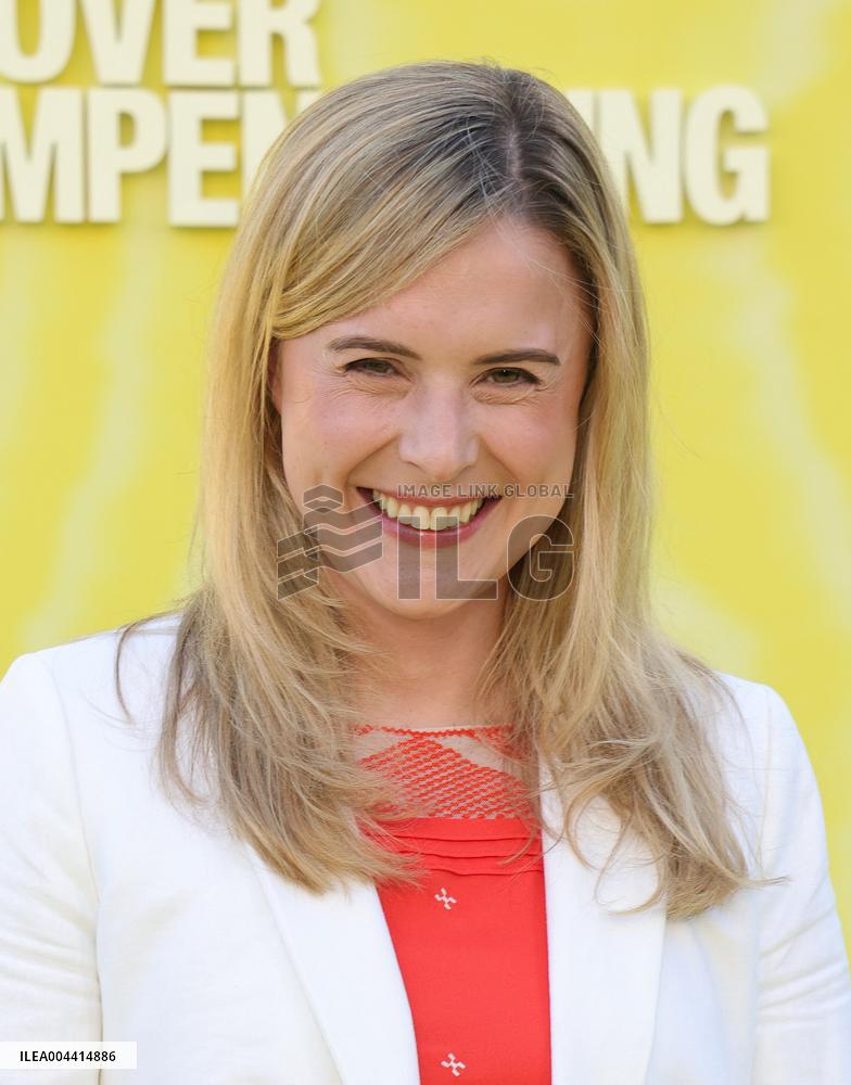 Overcompensating Premiere - LA