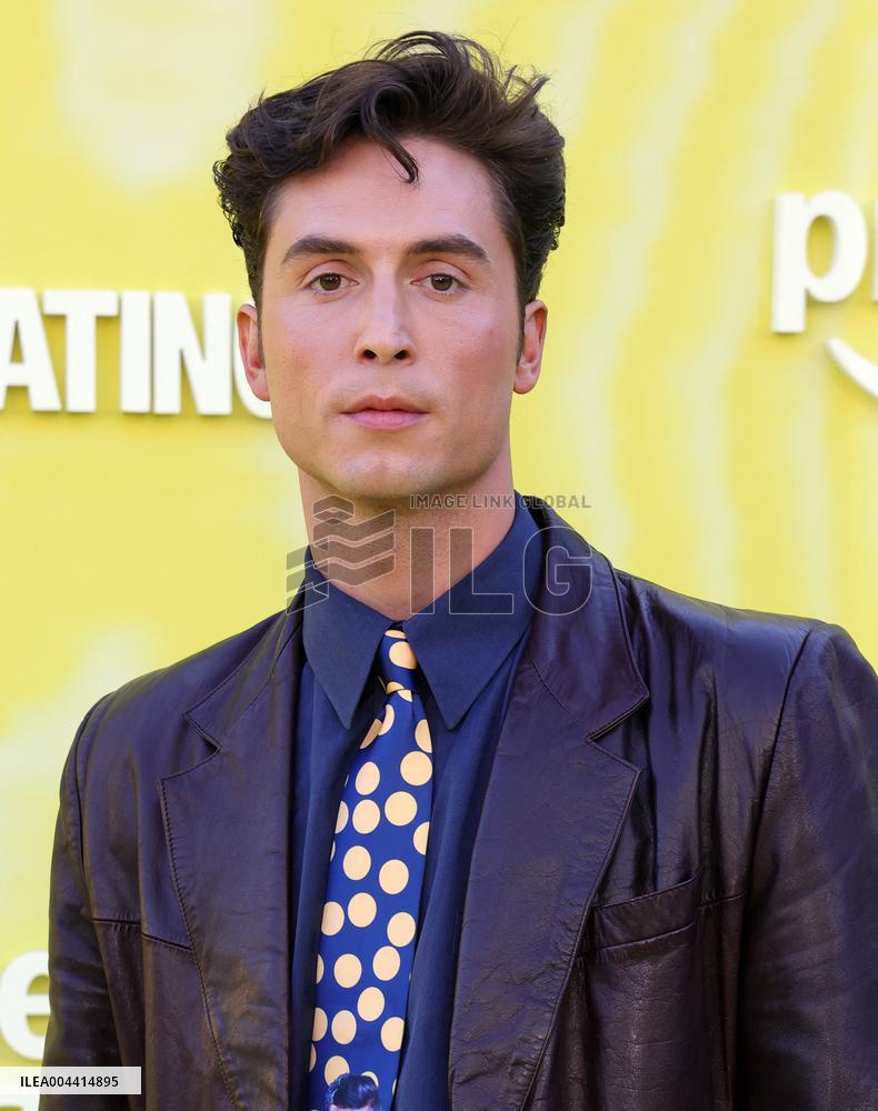 Overcompensating Premiere - LA