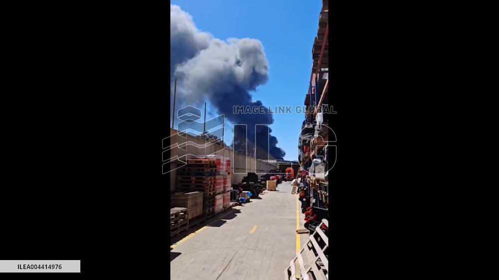 Spain: Fire Breaks Out at Chemical Warehouse Near Seville