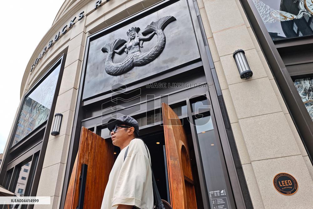 Starbucks Reserve Roastery in Shanghai