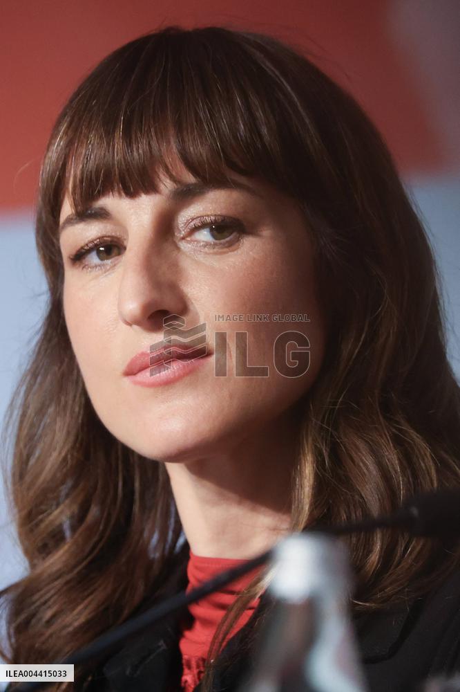 Cannes - Partir Un Jour - Leave One Day - Press Conference