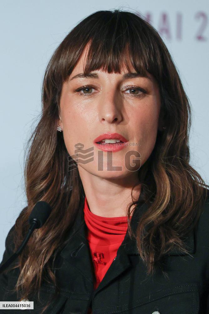 Cannes - Partir Un Jour - Leave One Day - Press Conference