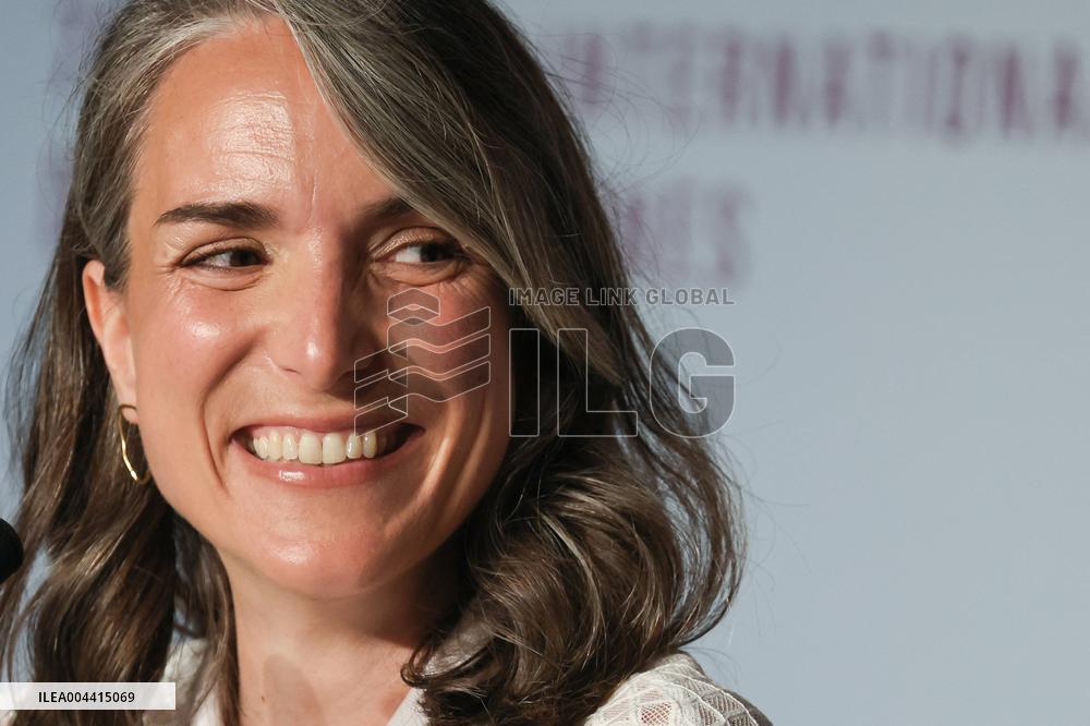 Cannes - Partir Un Jour - Leave One Day - Press Conference