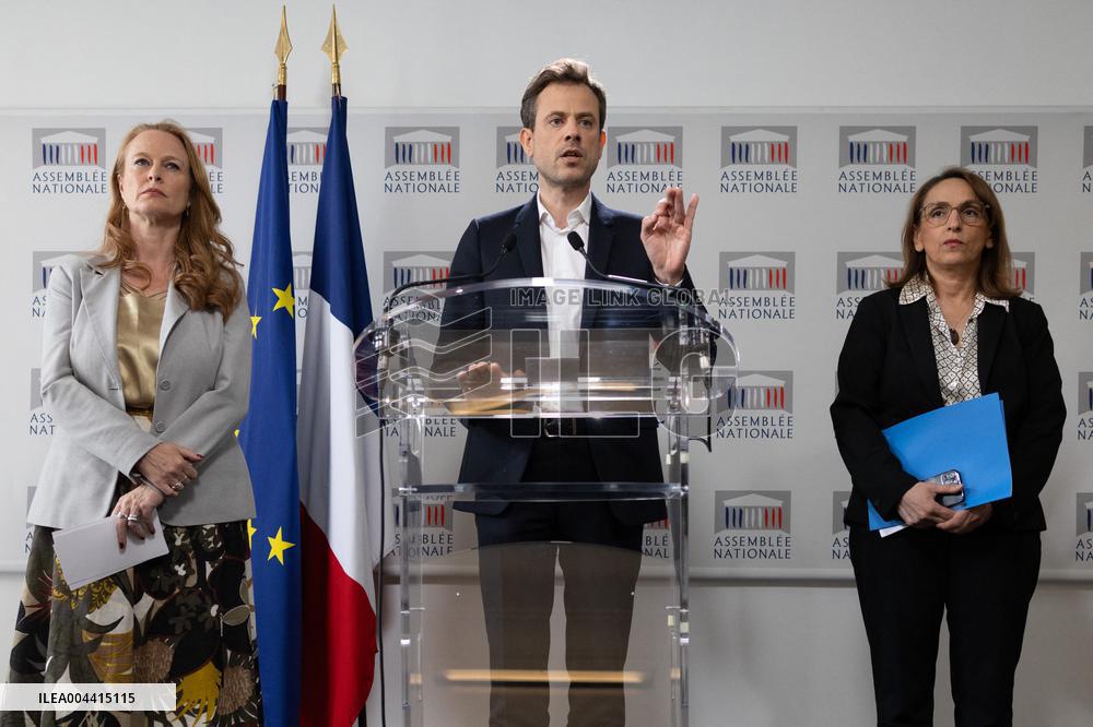 Committee of Inquiry into prevention of violence in schools gives a press conference - Paris RL